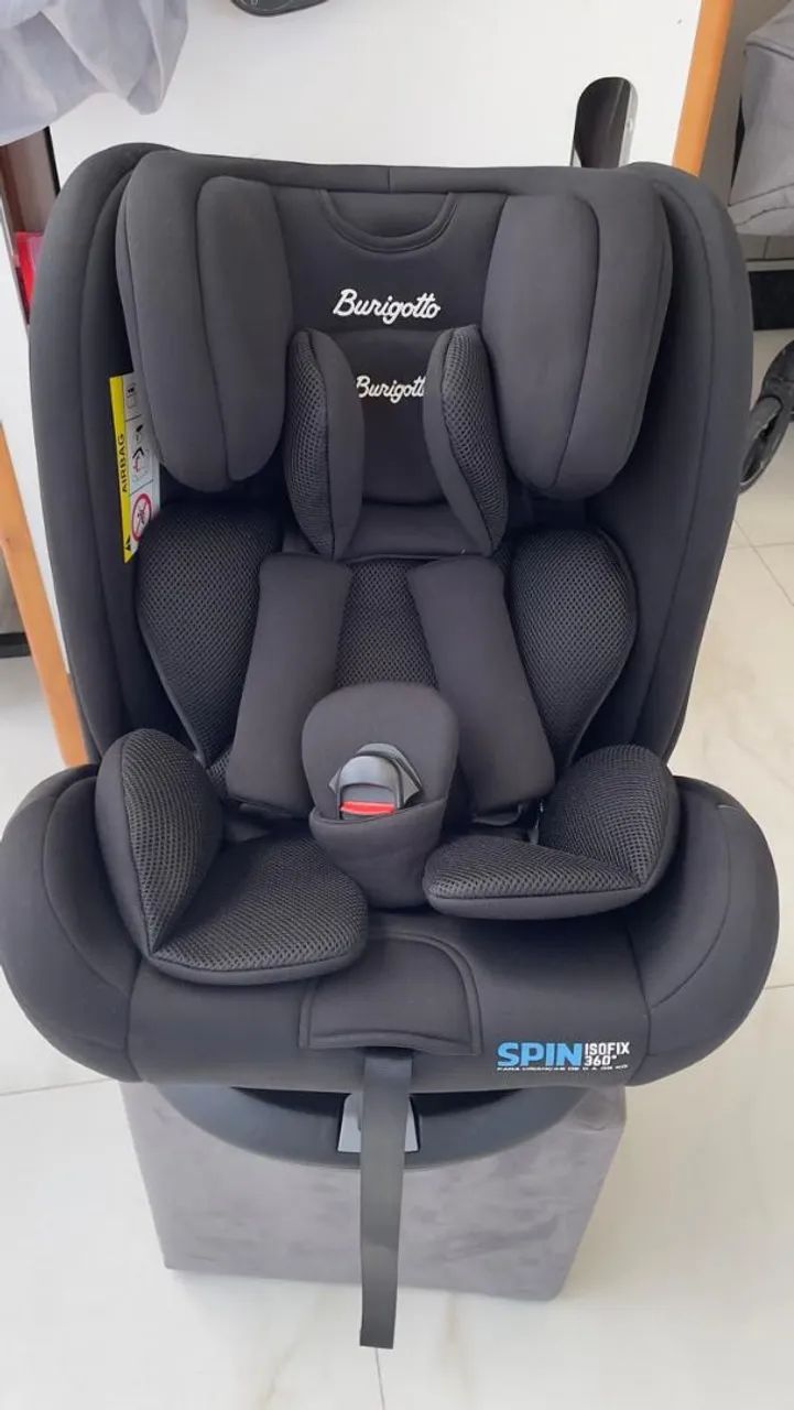 Cadeira bebê conforto para carro giratória, 360 seminova em ótimas condições.
