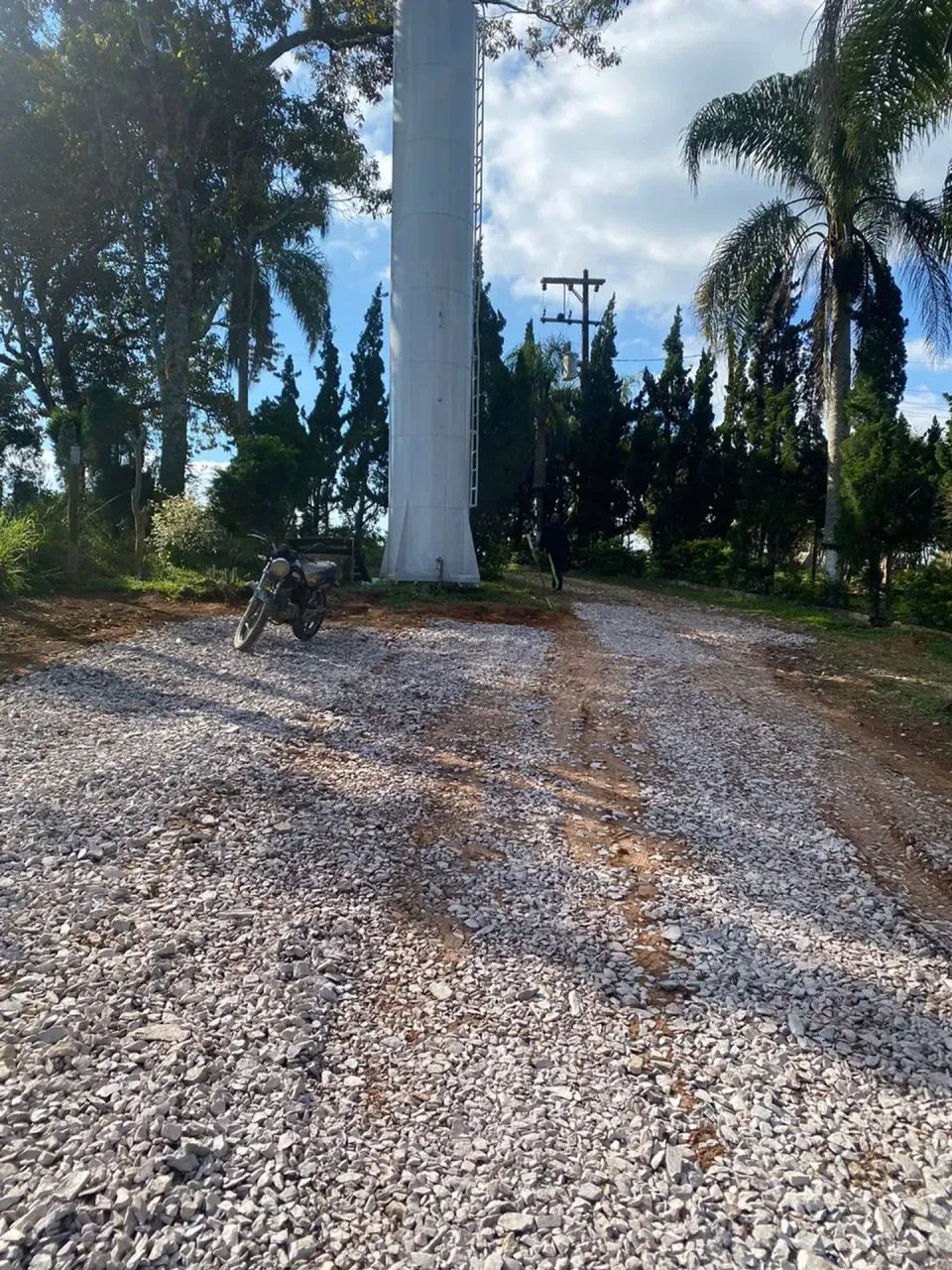 Terreno com Platô e Entrada Baixa! Aceito Veículos! - Foto 2