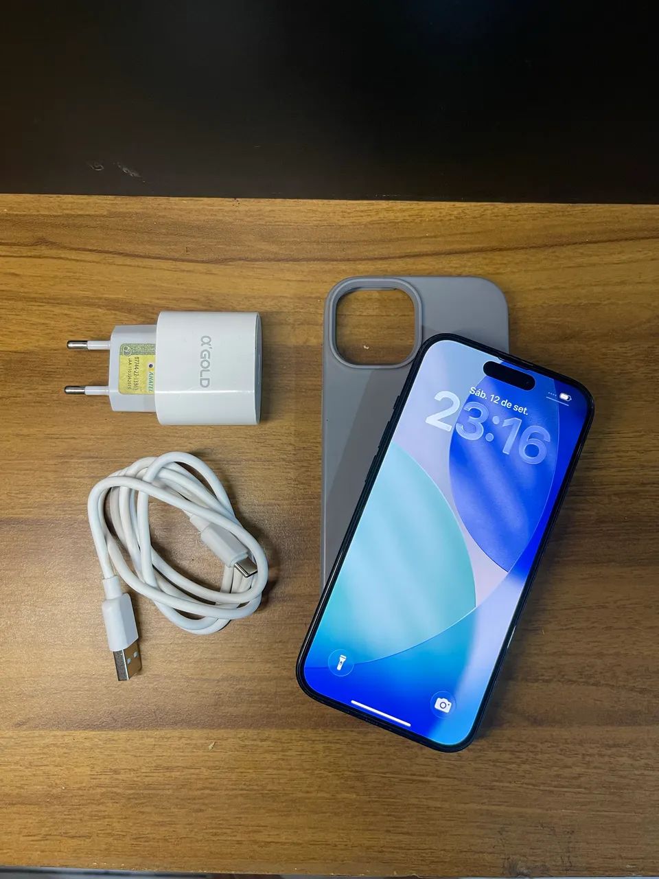 iPhone 15  - Foto 3