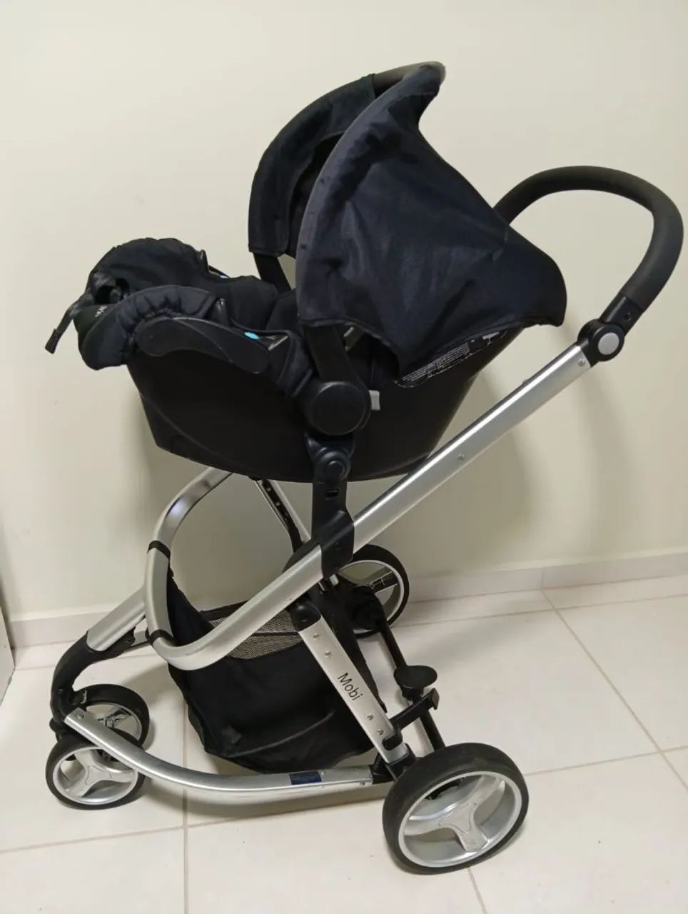 Carrinho de bebê semi novo  - Foto 5