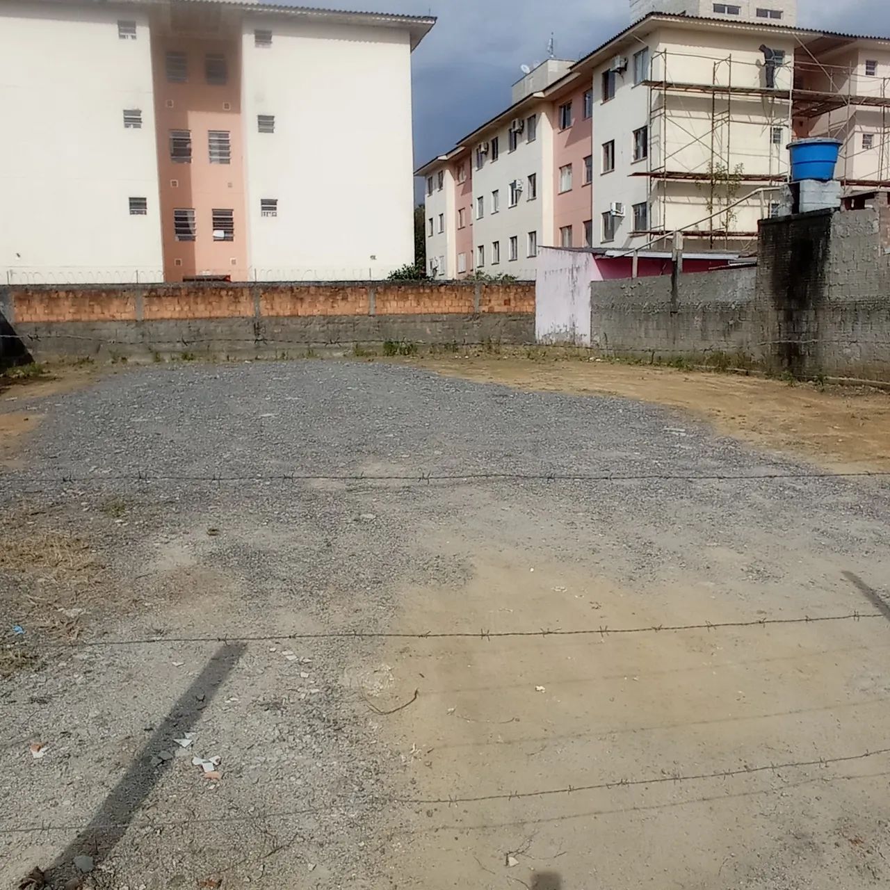 Lindo terreno com escritura - Foto 4