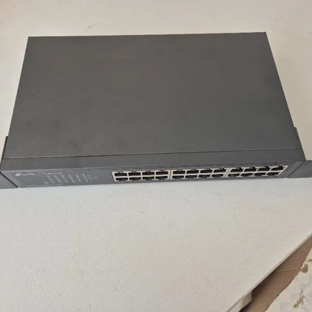 Switch 24 Portas TP-Link TL-SF1024D - Foto 3