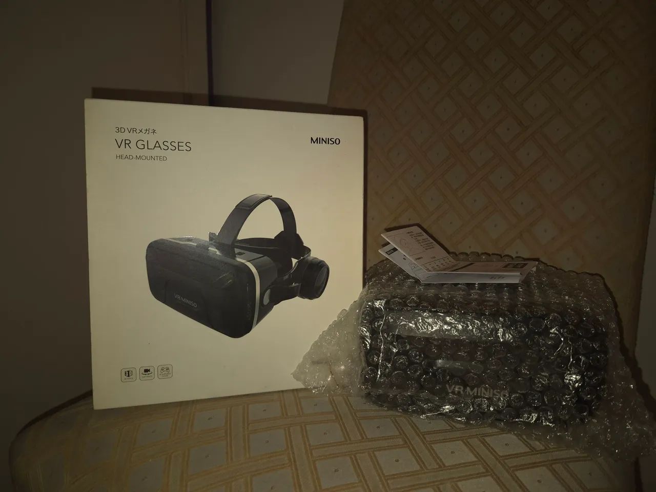 Óculos de realidade virtual MINISO