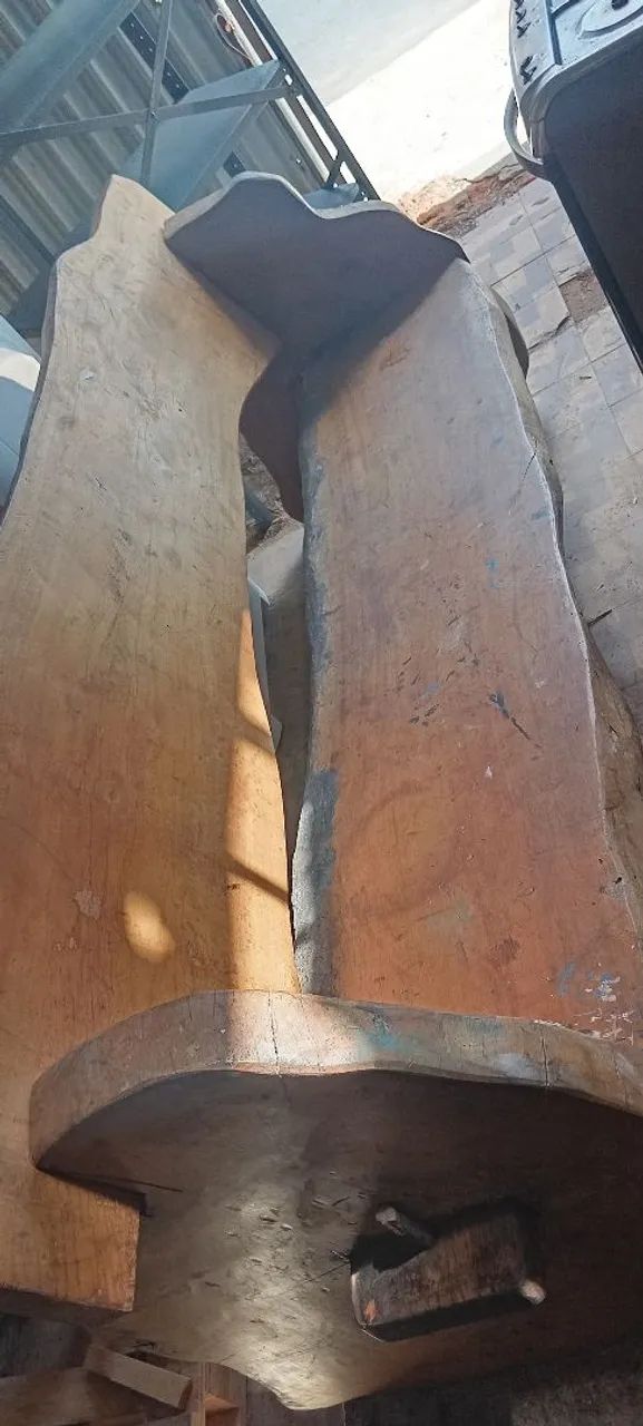 Bancão de madeira jaqueira