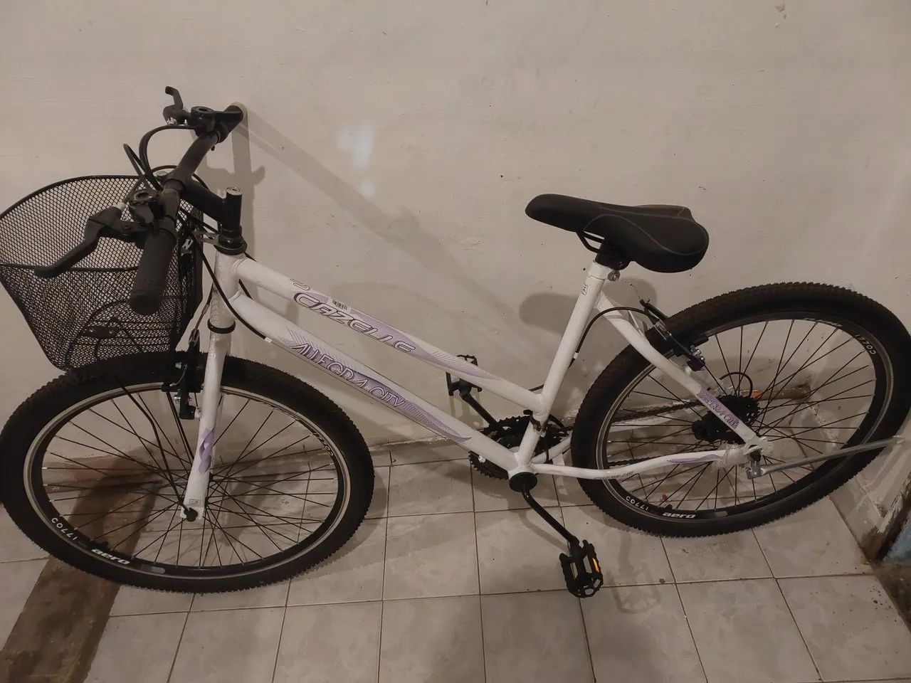 Vendo bicicleta aro26 seminova 