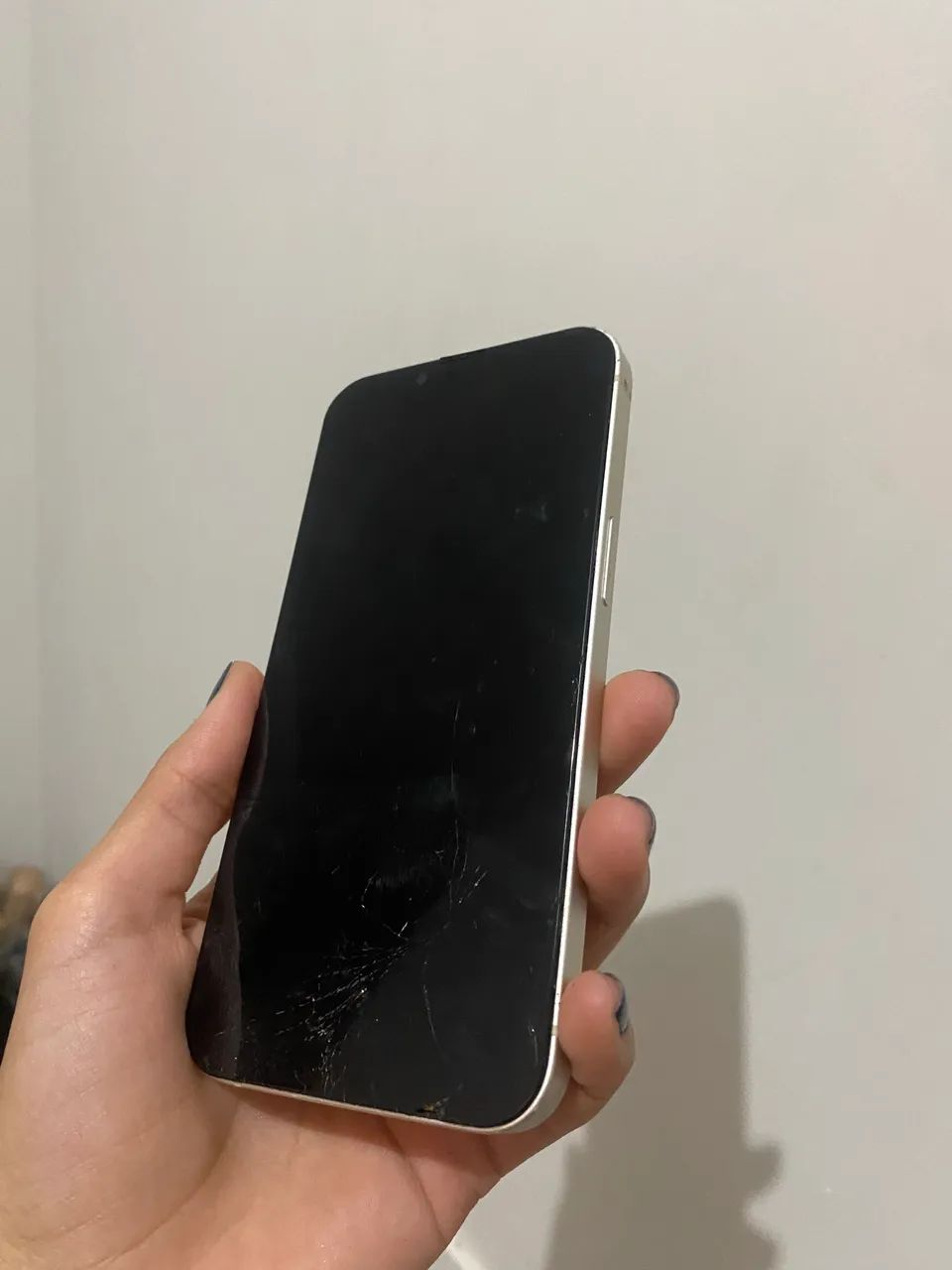 IPHONE 13 - Foto 3