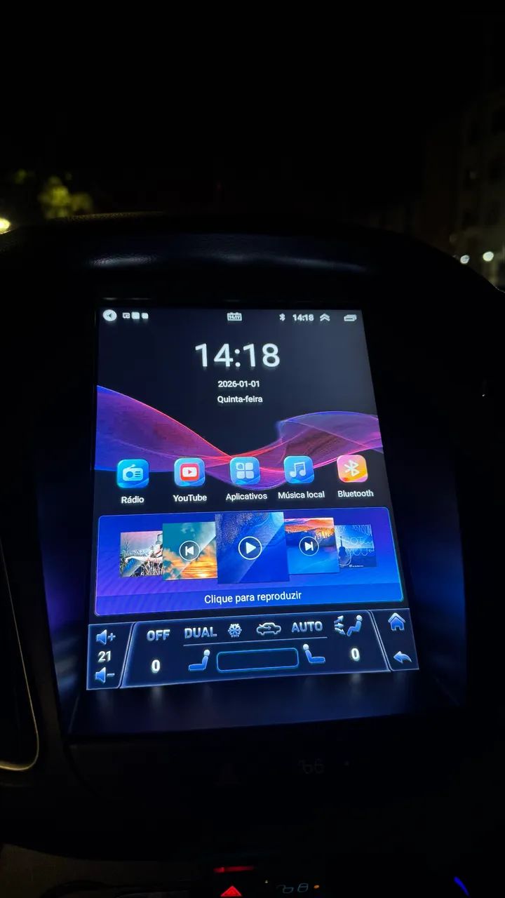 Multimídia Tesla 10, já com moldura Focus Titanium  - Foto 4