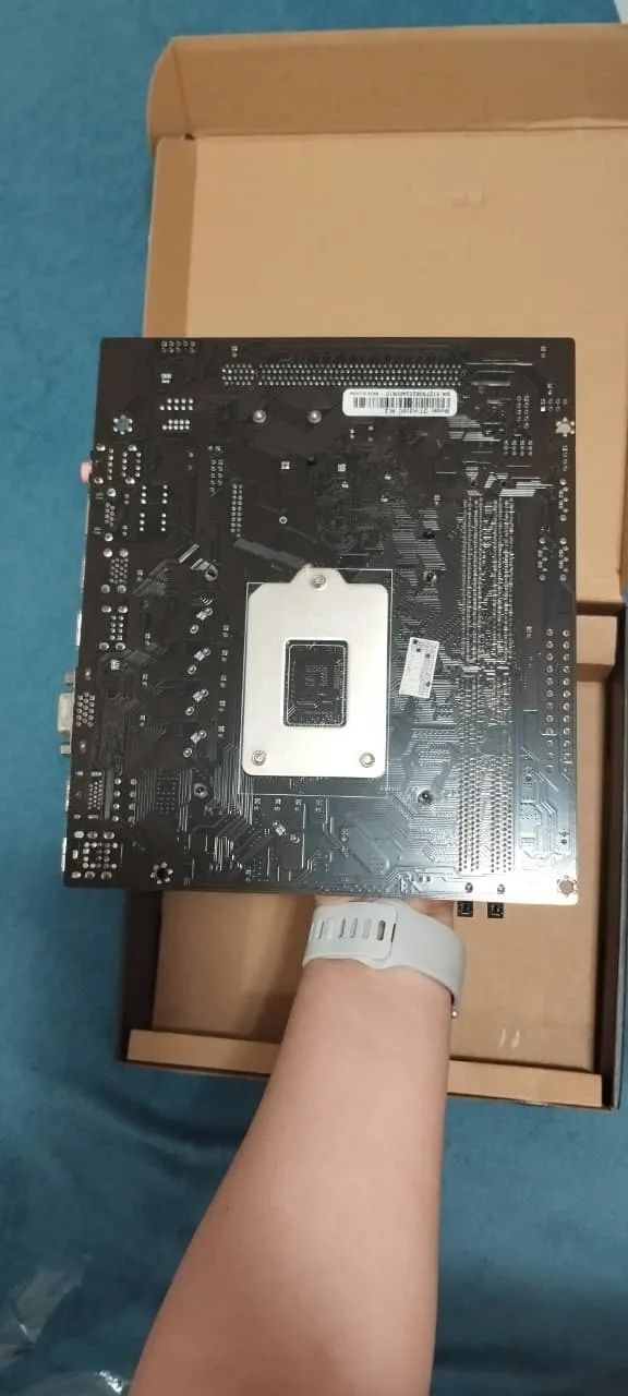 I5-9400F + Placa mãe - Foto 3