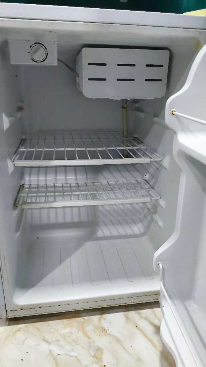 Frigobar Philco 67L com transformador - Foto 3
