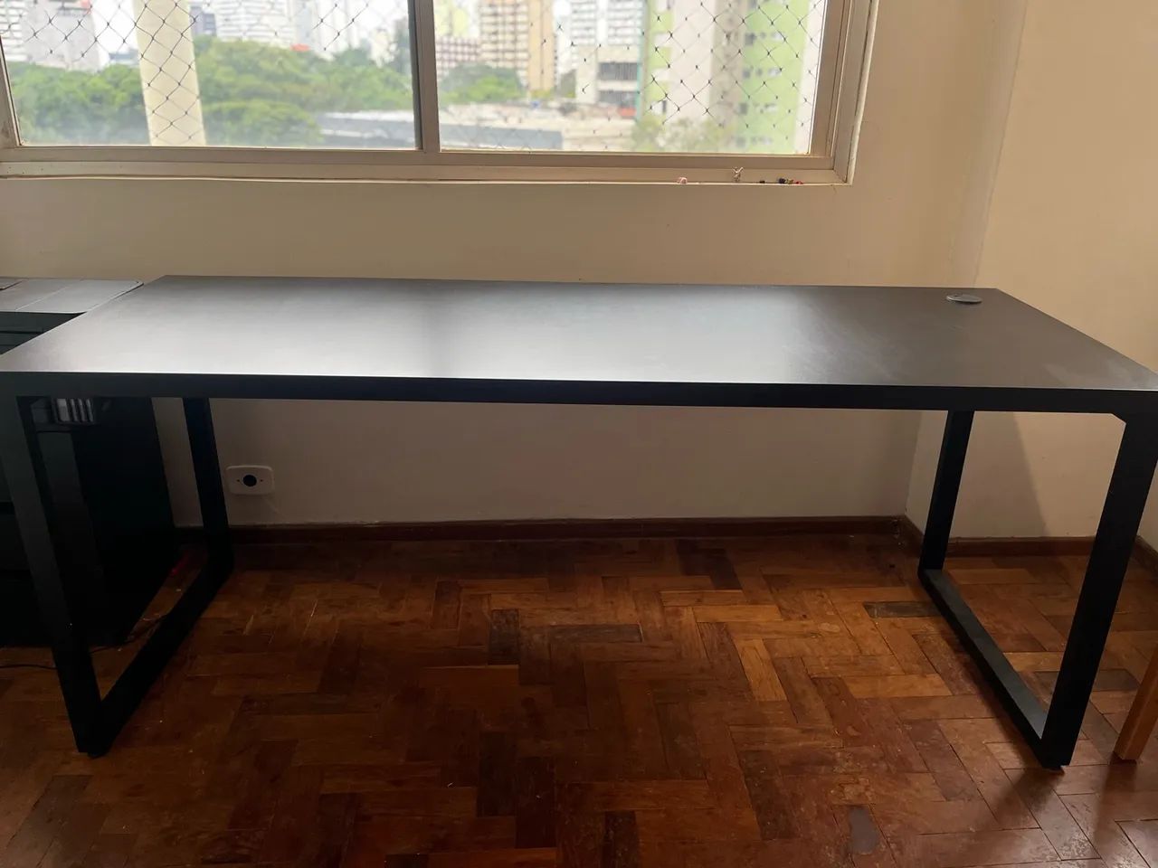 Mesa de escritório preta 1,80m