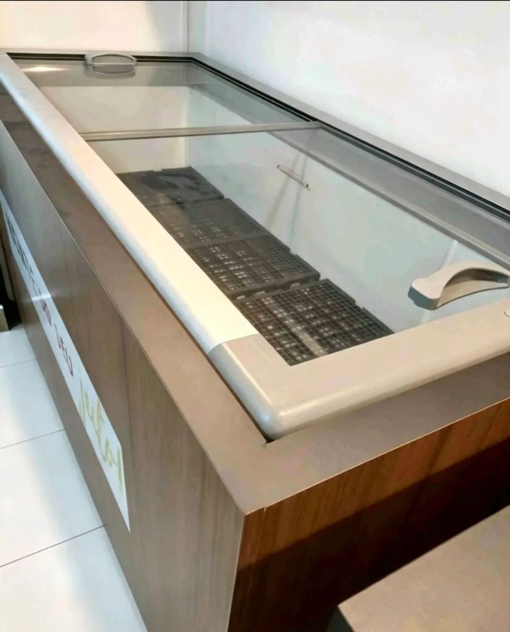 Vende-se Bancada pra açaí completa acompanha o freezer  - Foto 3