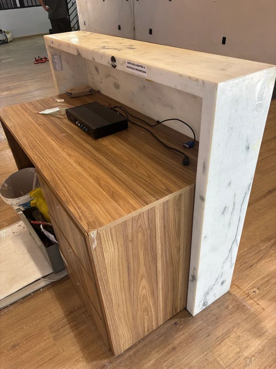 Vendo recepção de mármore - Foto 2