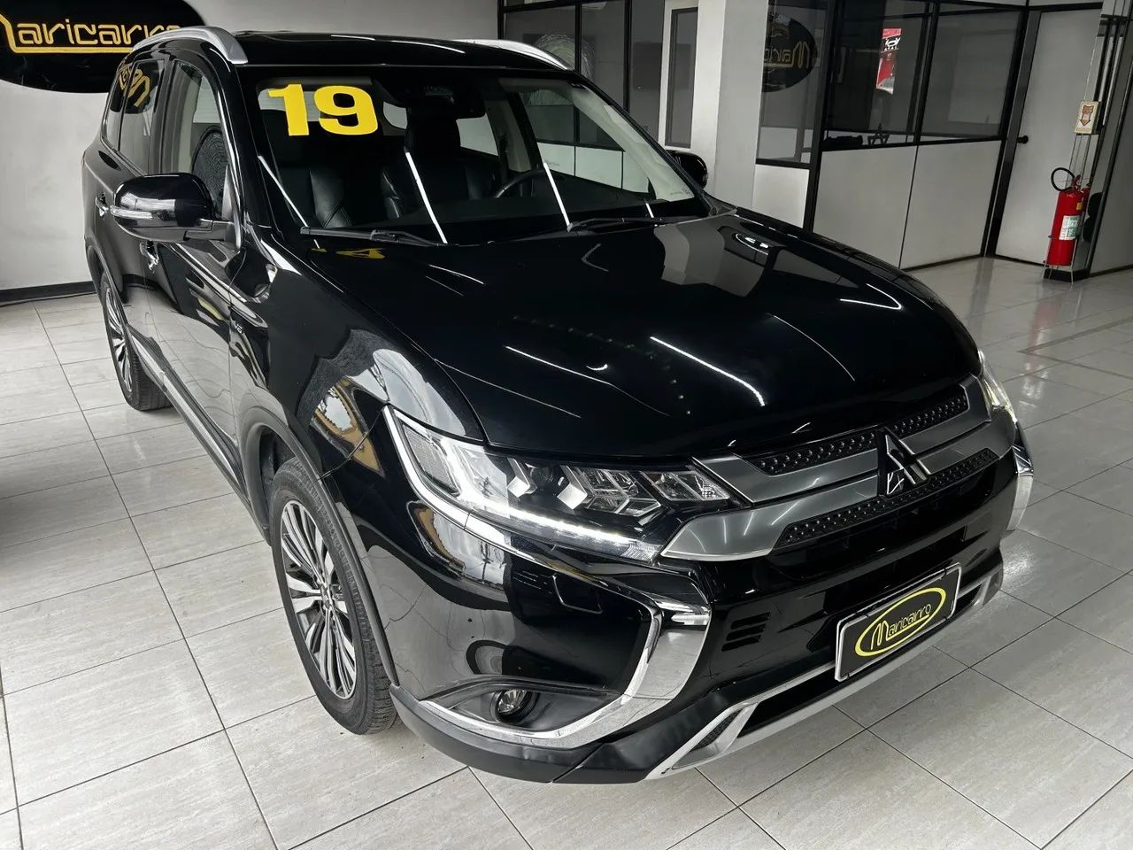 Mitsubishi Outlander OUTLANDER HPE-S 3.0 V6 4x4 5p Aut. 2019