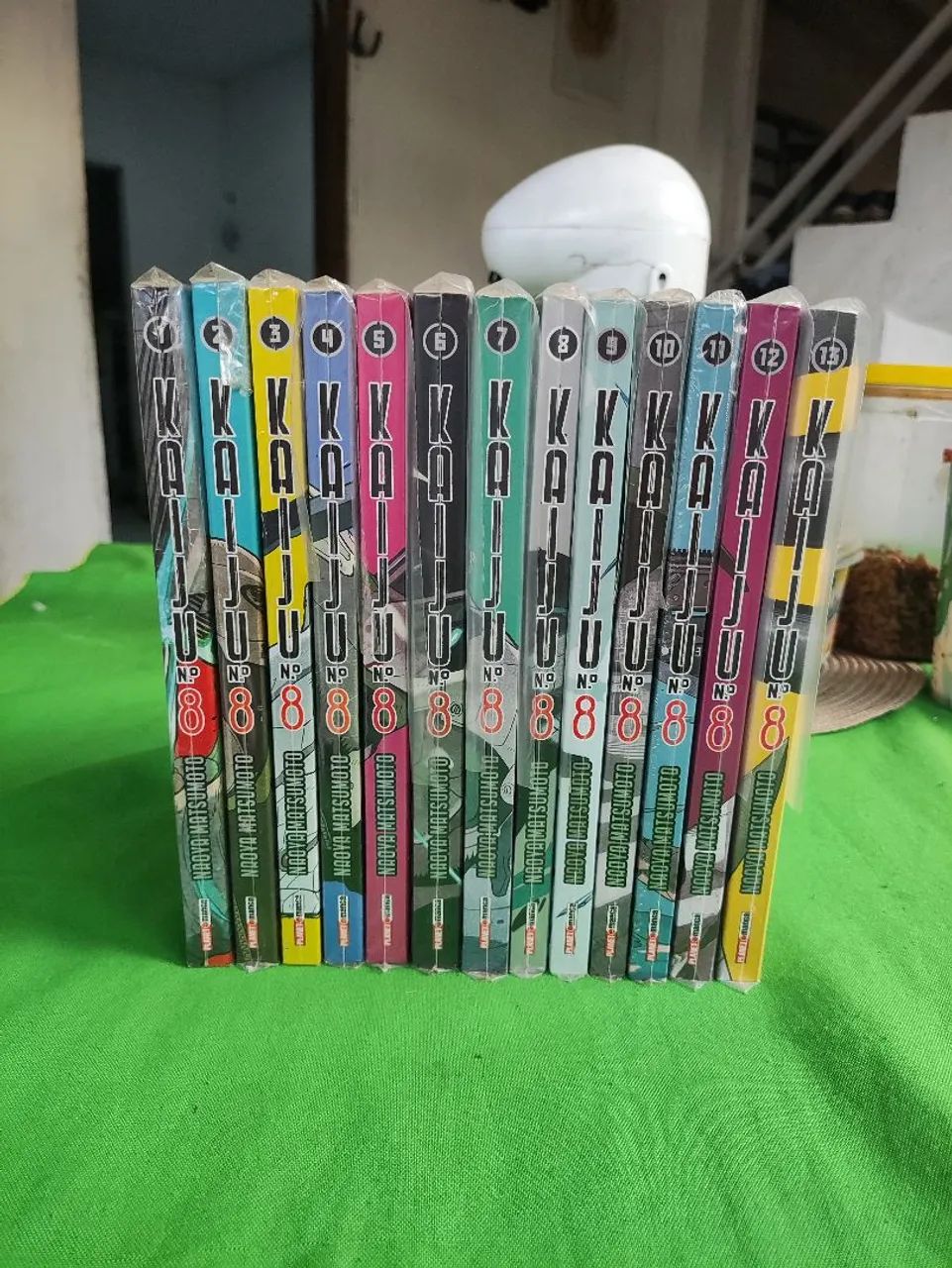 Mangá Kaiju no8. - Foto 2
