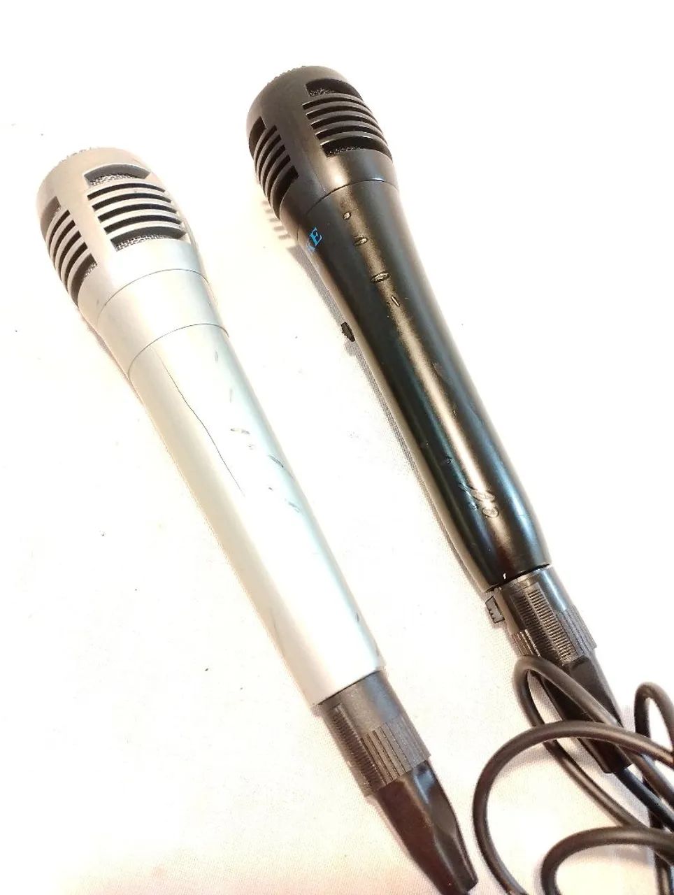 Microfone silver dois microfones karaokê  - Foto 3