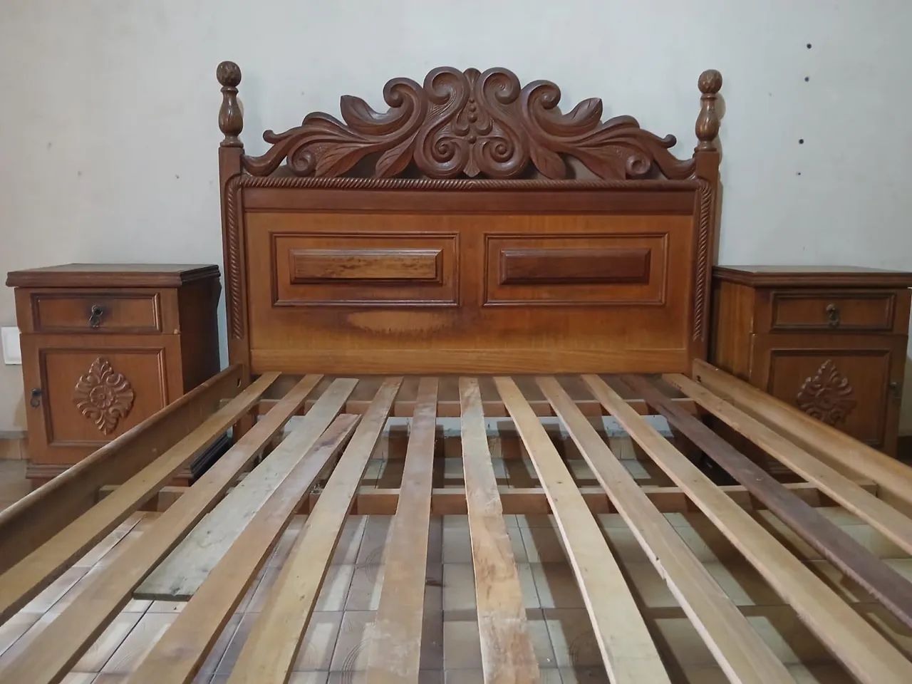 CONJUNTO QUARTO MADEIRA MACIÇA  - Foto 4