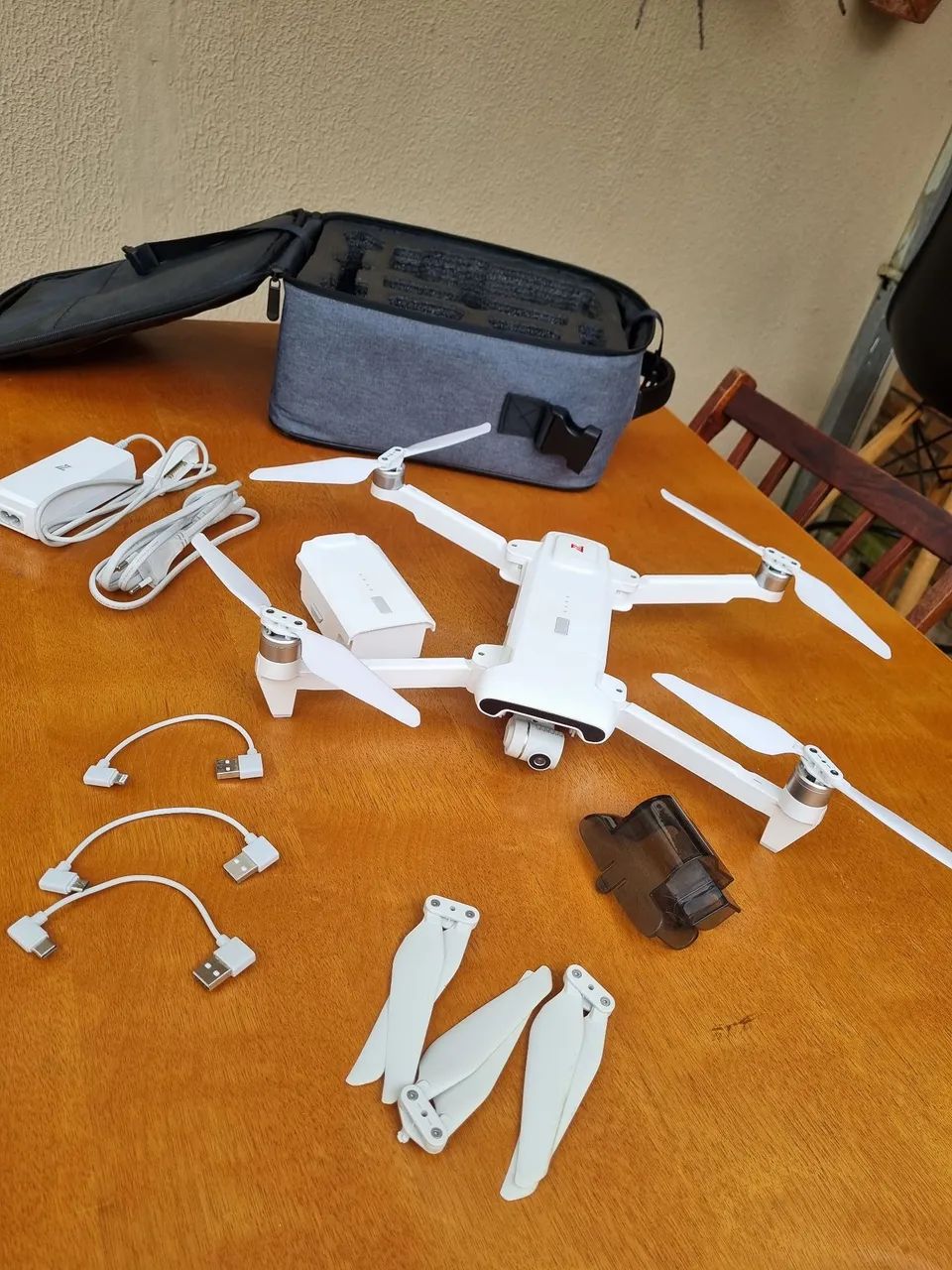 DRONE FIMI X8 SE 2022 V2 (SEM CONTROLE)