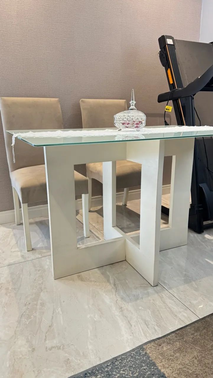 Mesa com 4 cadeiras  - Foto 4