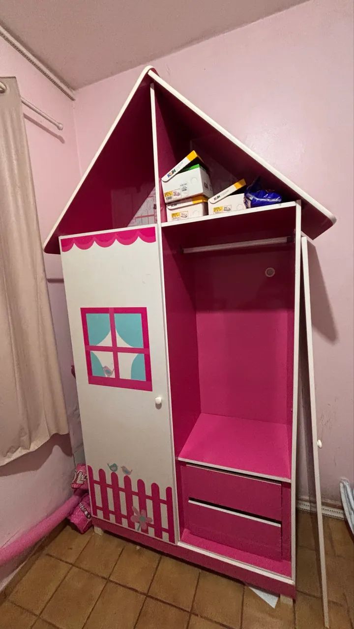 Guarda roupa infantil 