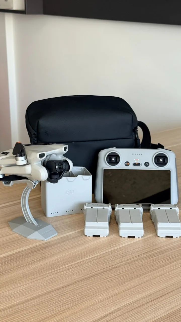 Drone Dji Mini 3 + Controle com tela - Seminovo  | Garantia |  Loja Física