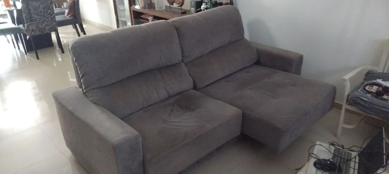 Sofá retrátil com chaise 2.17m de comprimento 