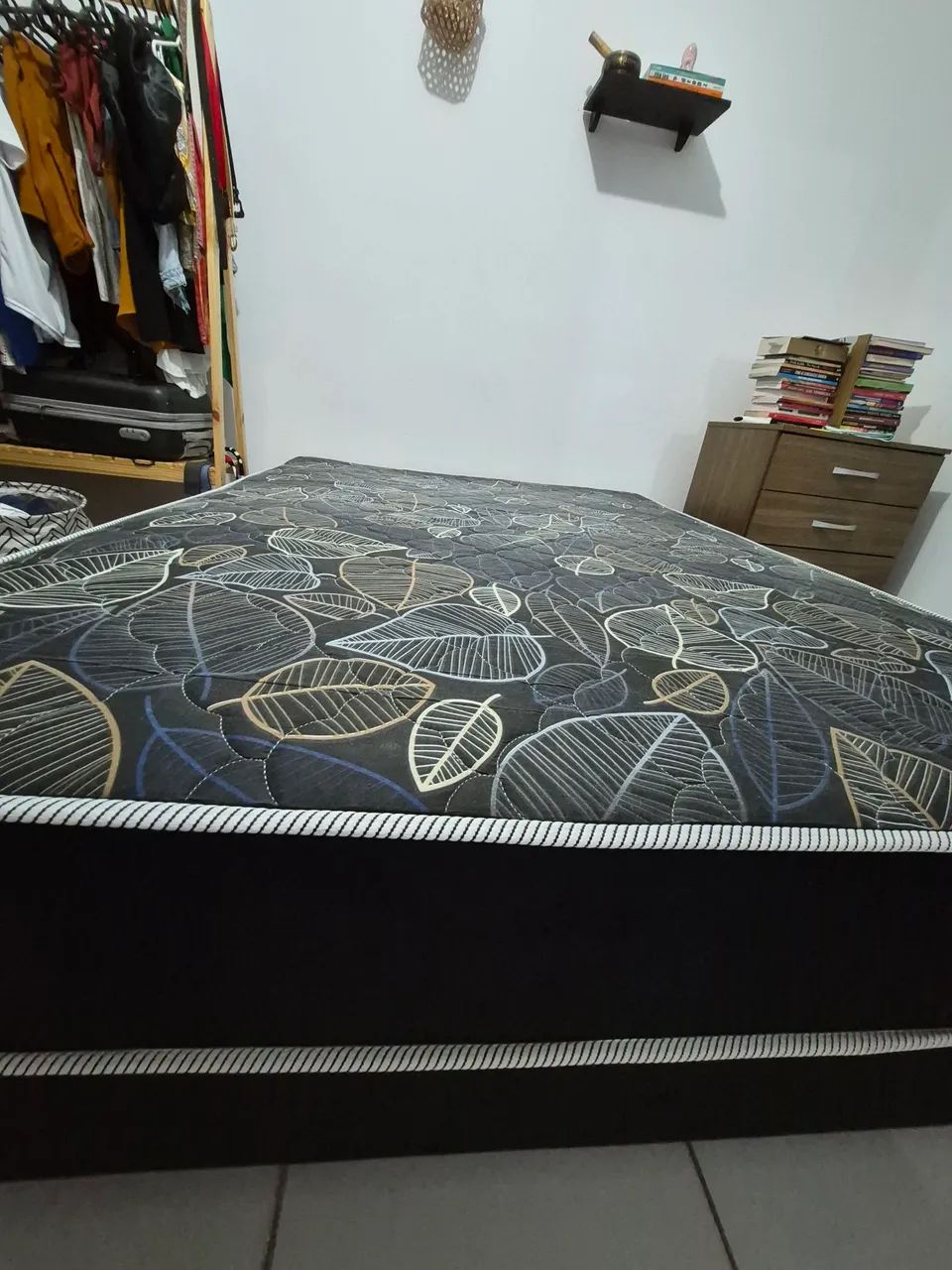 Vendo cama de casal box - Foto 3