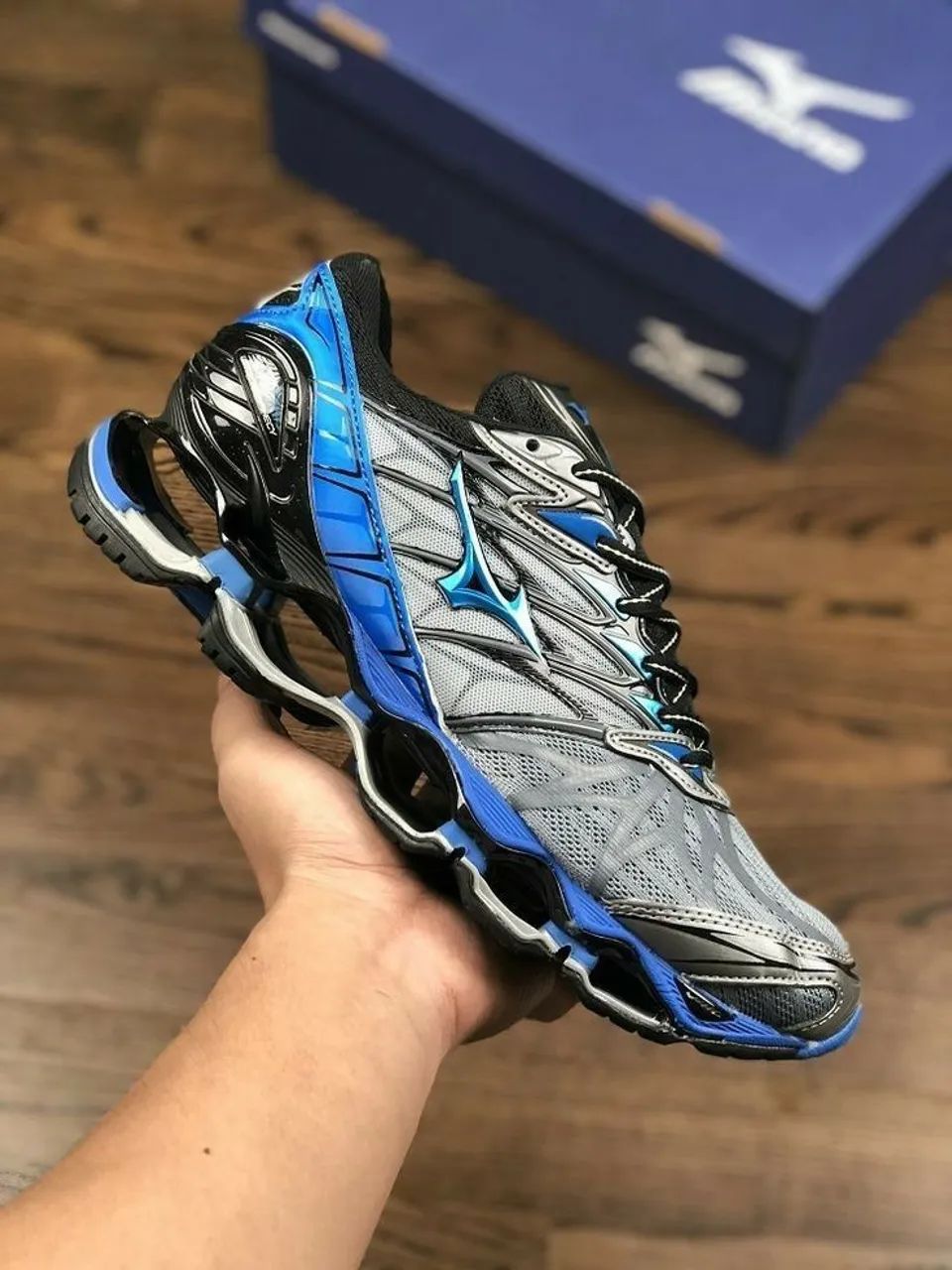 Mizuno - Foto 2