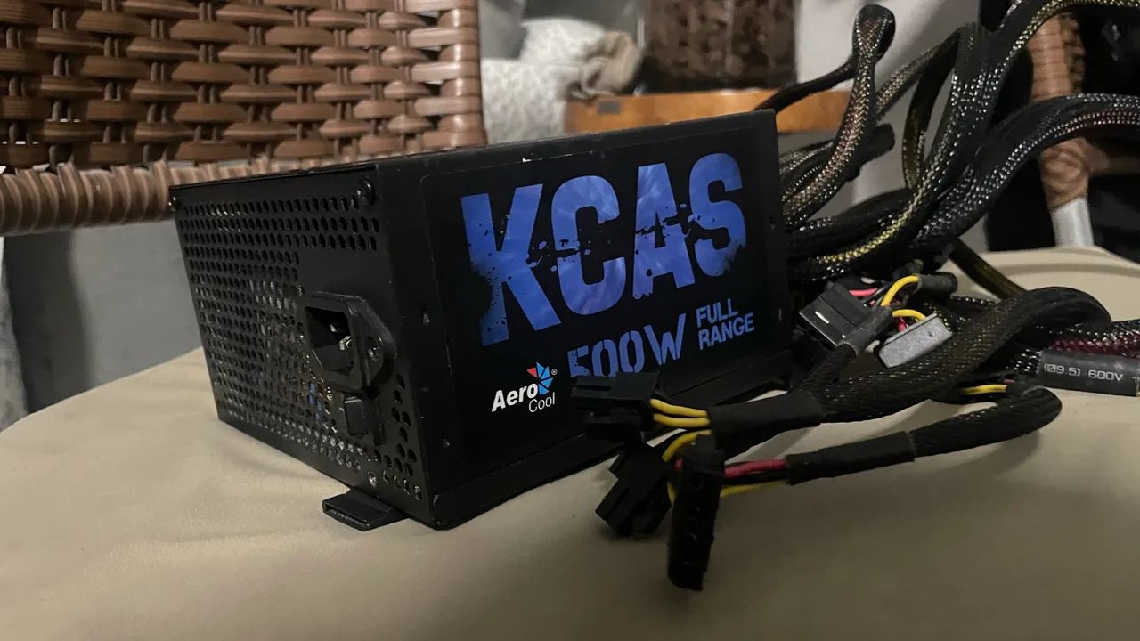 Fonte pra PC gamer AeroCool - Foto 5