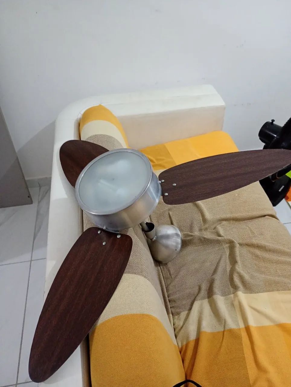 Ventilador de teto 