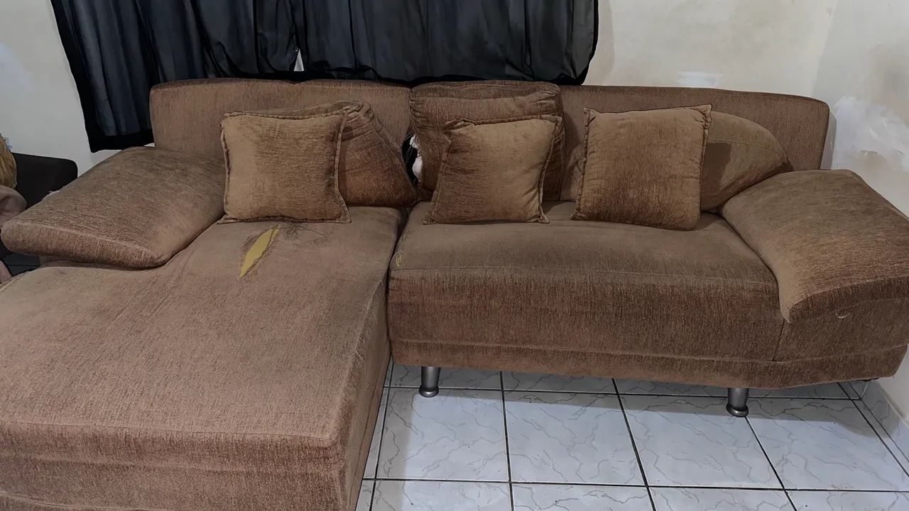 Sofa 445639563946895360