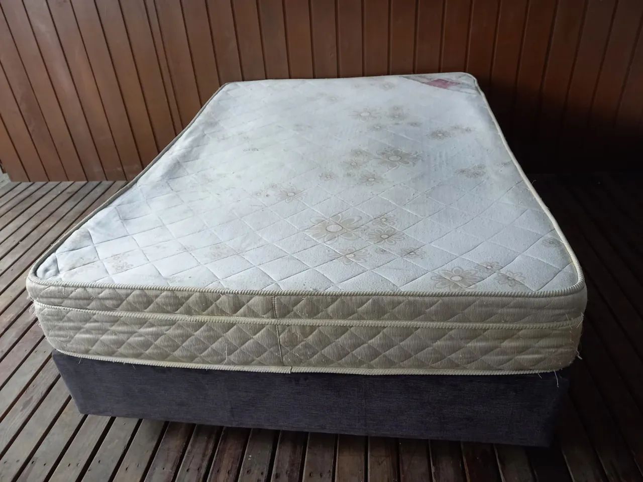Cama Box de casal