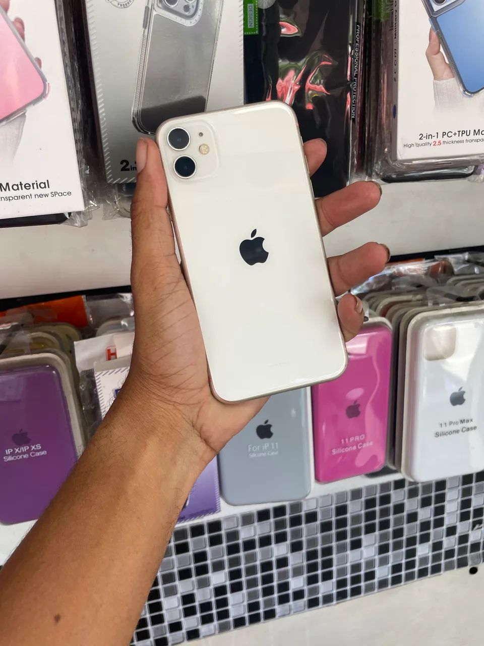iPhone 11 64GB - Celulares e Smartphones - Calçada, Salvador iPhone 11 64GB - Celulares e Smartphones - Calçada, Salvador