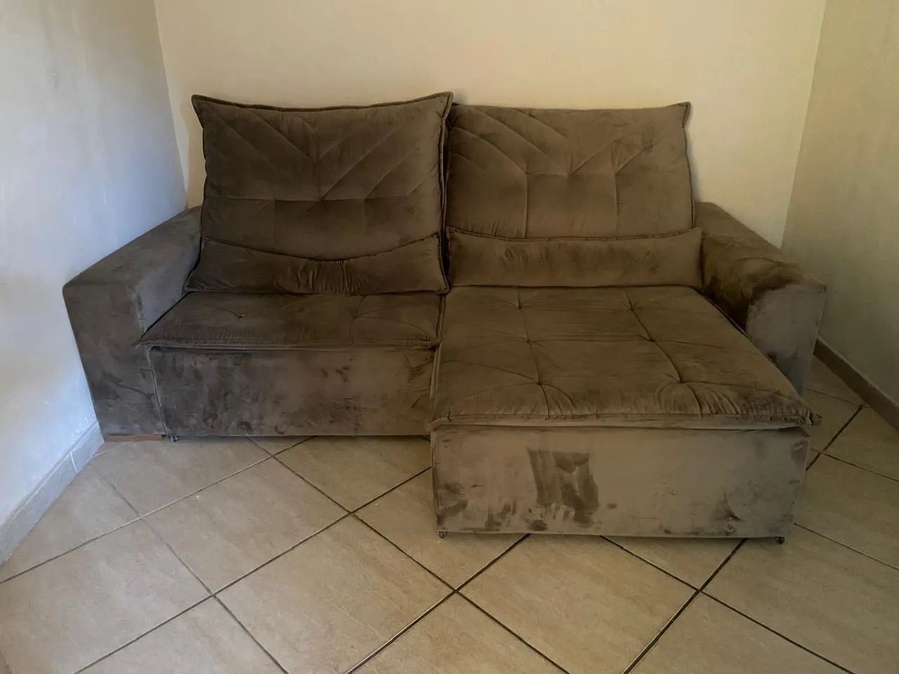 Sofá de 3 lugares 2,20 m