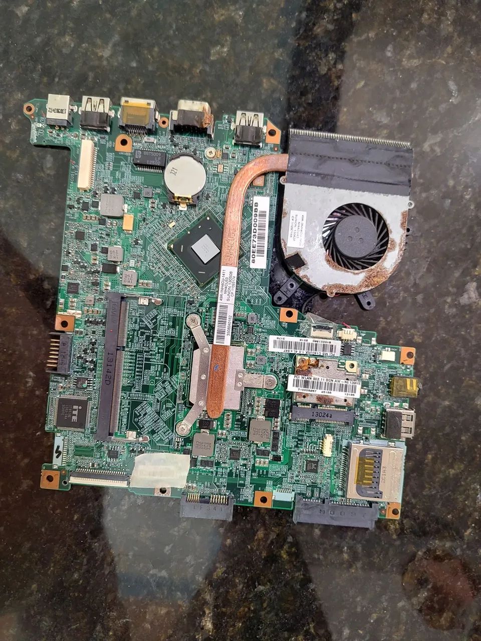Vendo Placa e Cooler do notebook CCE Ultra Thin U45L - Foto 4