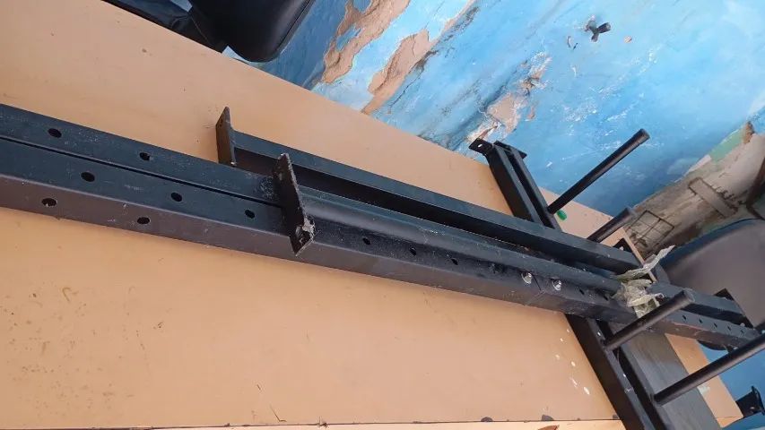 Hack agachamento, barra fixa e paralelas - Foto 2