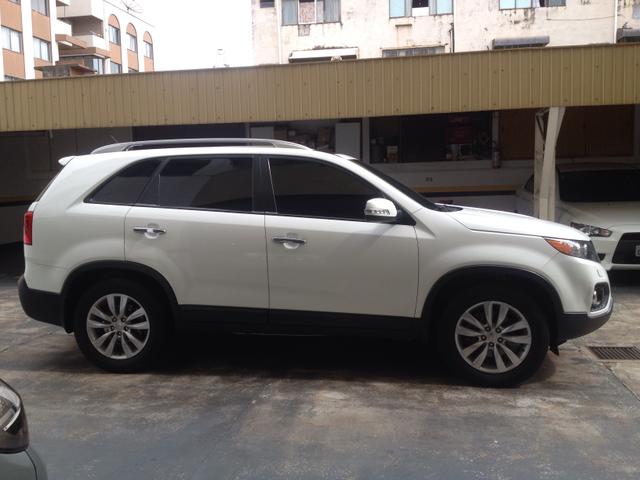 Sorento EX 3.5 autom 7 lug. Ano 2012