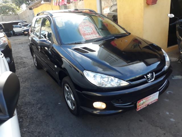 Peugeot sw feline 1.6 novissima financiamos sem entrada 20008 unico dono - Foto 2