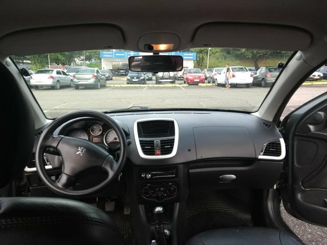Peugeot 207 1.4 xr s 2011 top - Foto 16