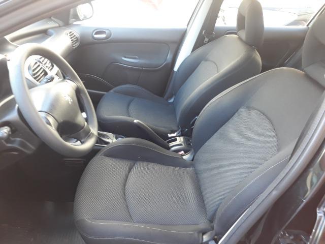 Peugeot sw feline 1.6 novissima financiamos sem entrada 20008 unico dono - Foto 9