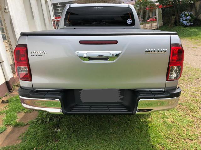 Hilux 2017 $135.900,00 - Foto 6