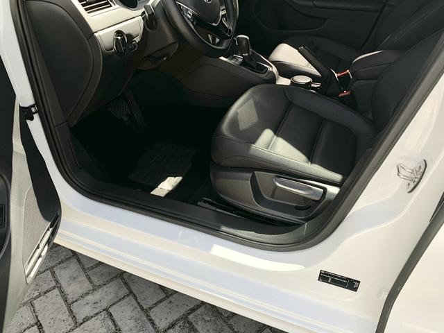 Jetta Comfortline 1.4 TSI 16V Aut NOVÍSSIMO COM 8100km. 17/17 - Foto 12