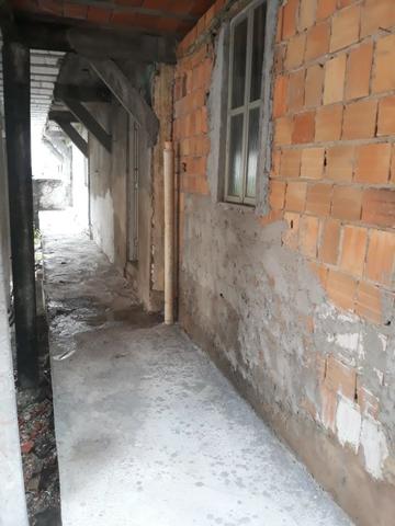 Vende se uma casa 15 mil subsolo - Foto 8