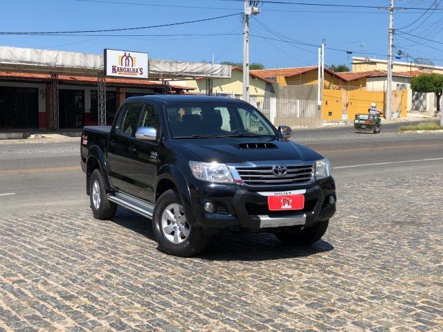 Pick Up Extra! Hilux SRV 2015 Aut 4x4 - F1 Auto Center Caicó/RN