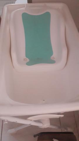 Banheira com suporte