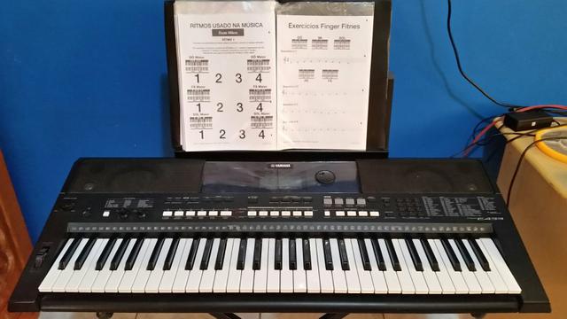 Teclado yamaha PSR E433