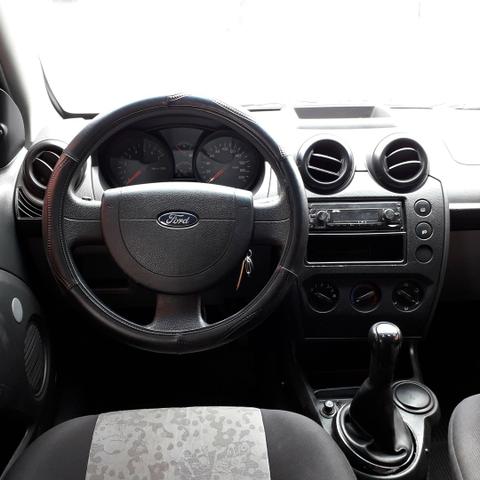 Fiesta Sedan 1.6 2008 - Foto 6