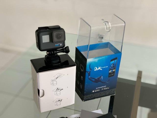 Vendo Go Pro Hero 6 Black