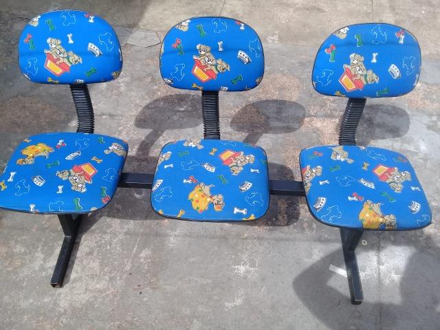 Vendo conjunto de 3 cadeiras