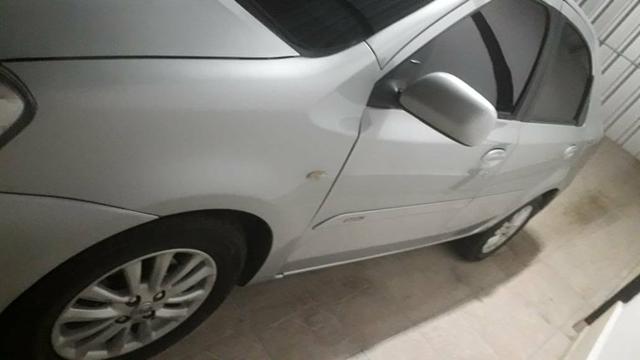 Toyota Etios 1.5 XLS sedan - Foto 4