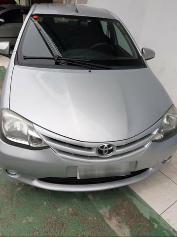 Vendo 2014 etios 1.5 sedã financia - Foto 4